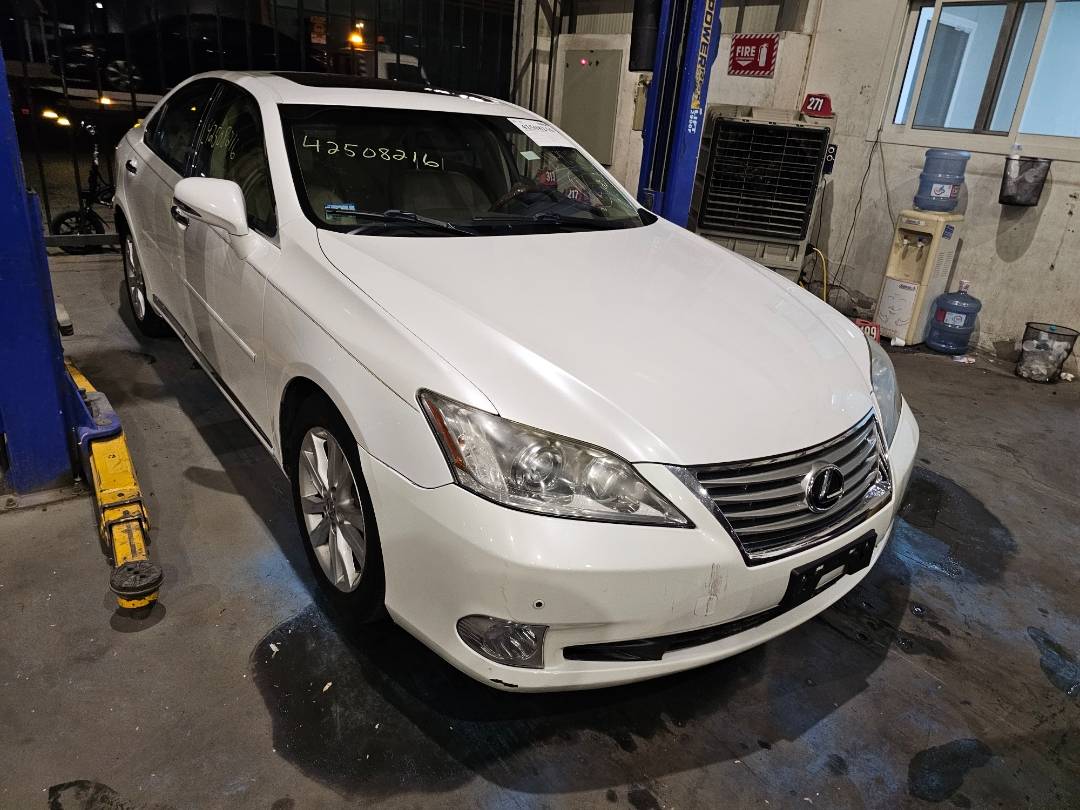 2012 LEXUS ES 350 — 131468 Miles — Lot 2490871 — Main - Marhaba Auctions Used Cars - Image 5
