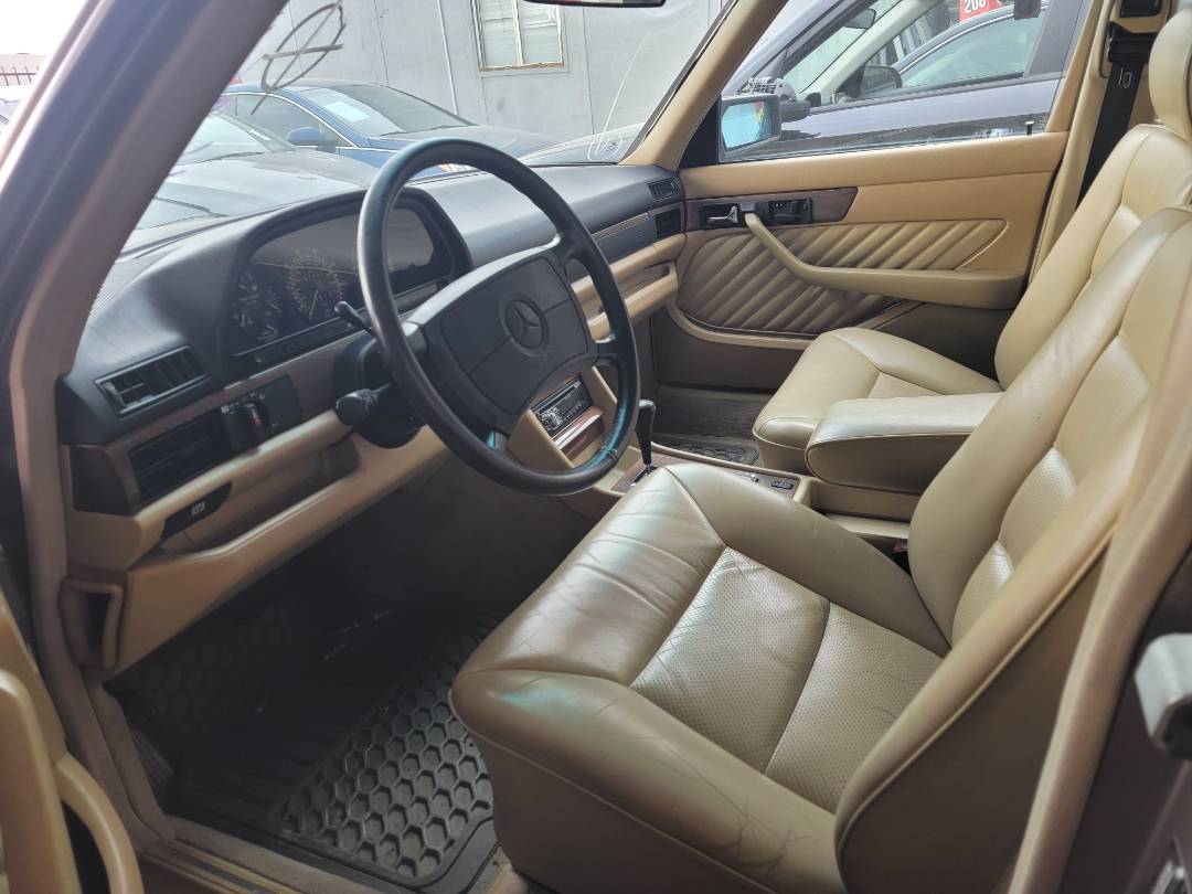 1989 MERCEDES BENZ 420 SEL — 187454 Miles — Lot KA495493 — Main - Marhaba Auctions Used Cars - Image 8