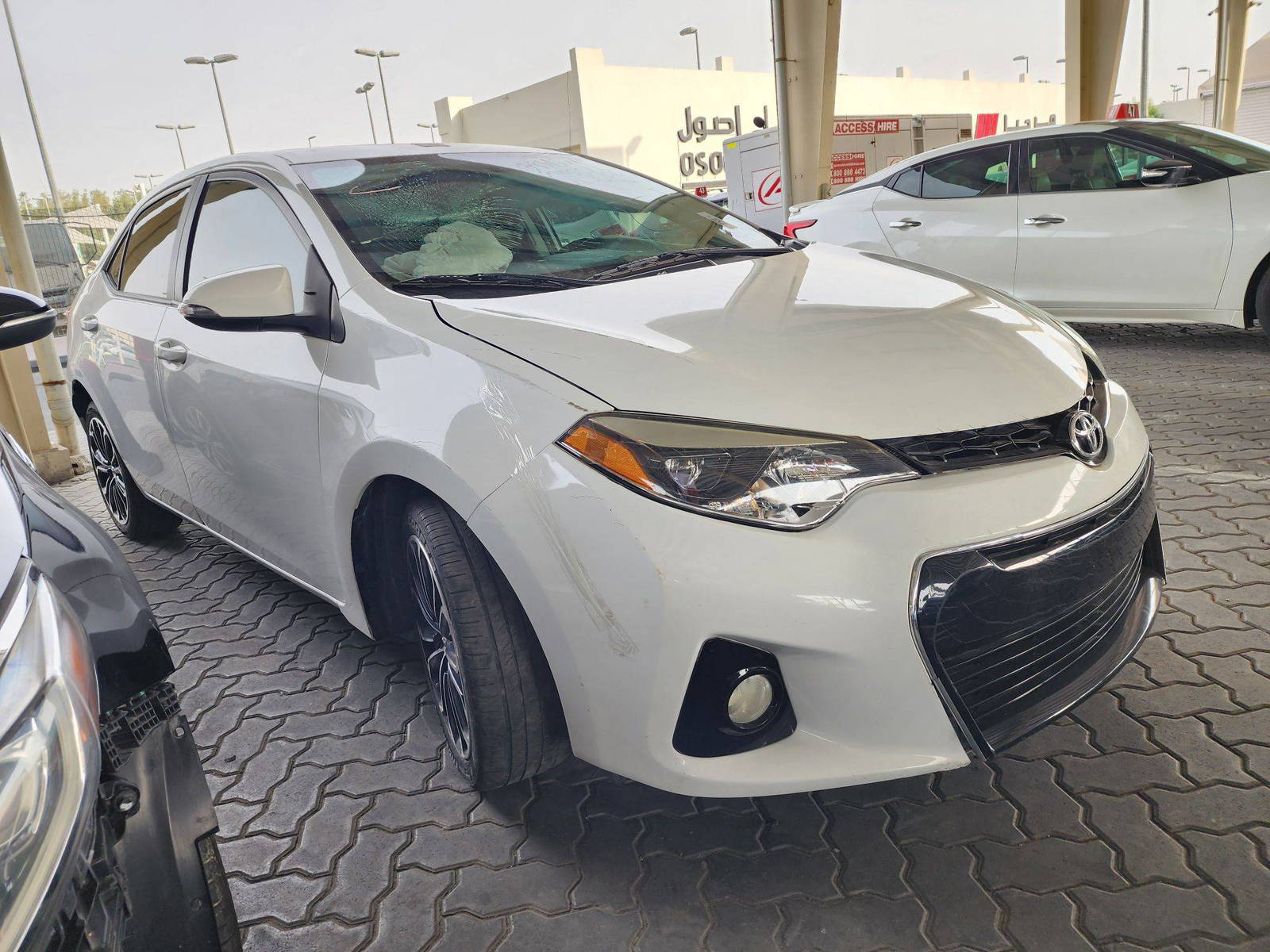 2014 TOYOTA COROLLA — 203525 Miles — Lot 13366 — Souq - Marhaba Auctions Used Cars - Image 4