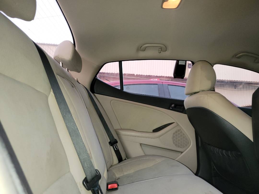 2015 KIA OPTIMA — 239322 KM — Lot G403150 - Marhaba Auctions Used Cars - Image 6