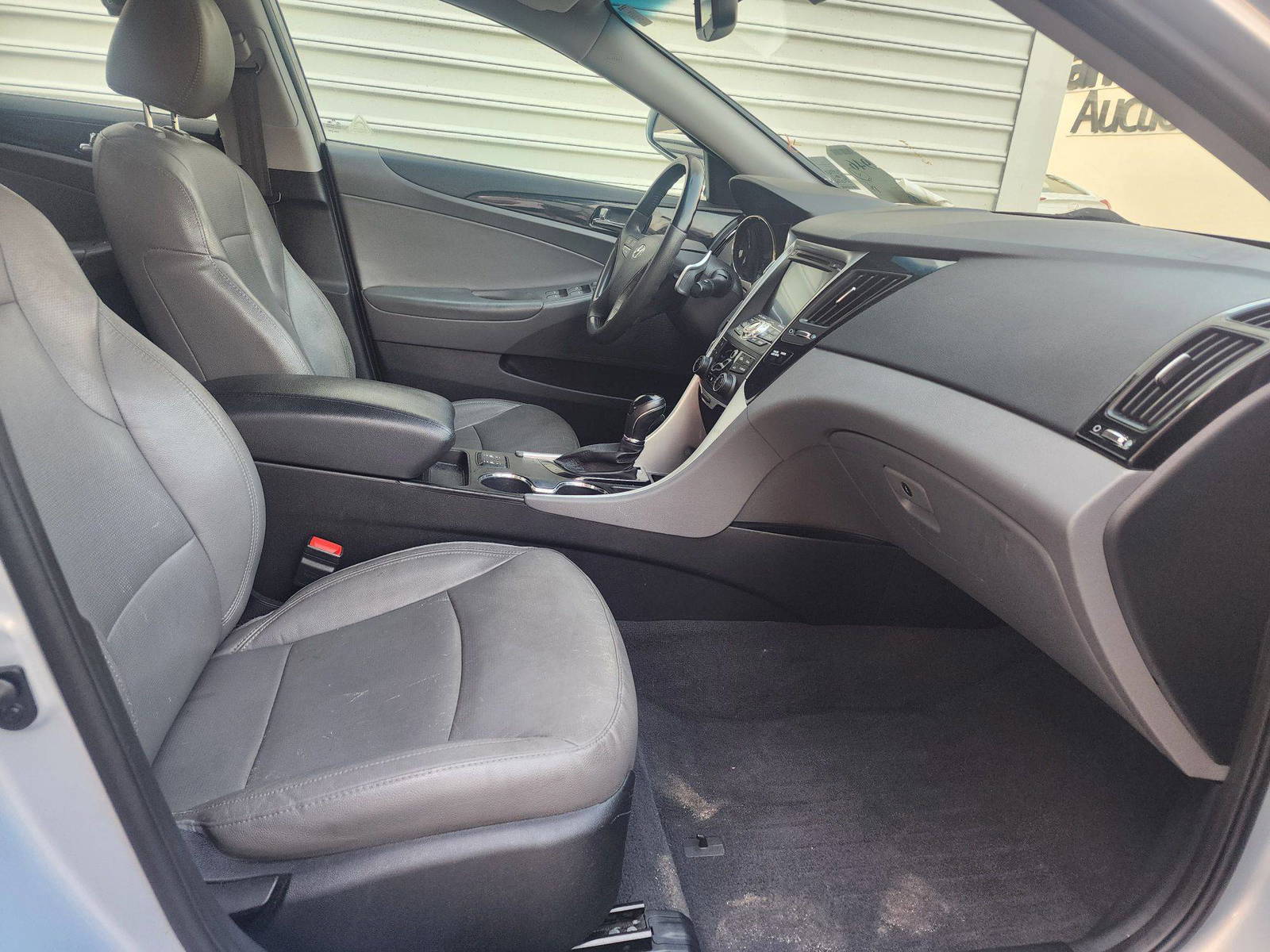 2013 HYUNDAI SONATA — 199572 Miles — Lot 38645946 — Souq - Marhaba Auctions Used Cars - Image 7