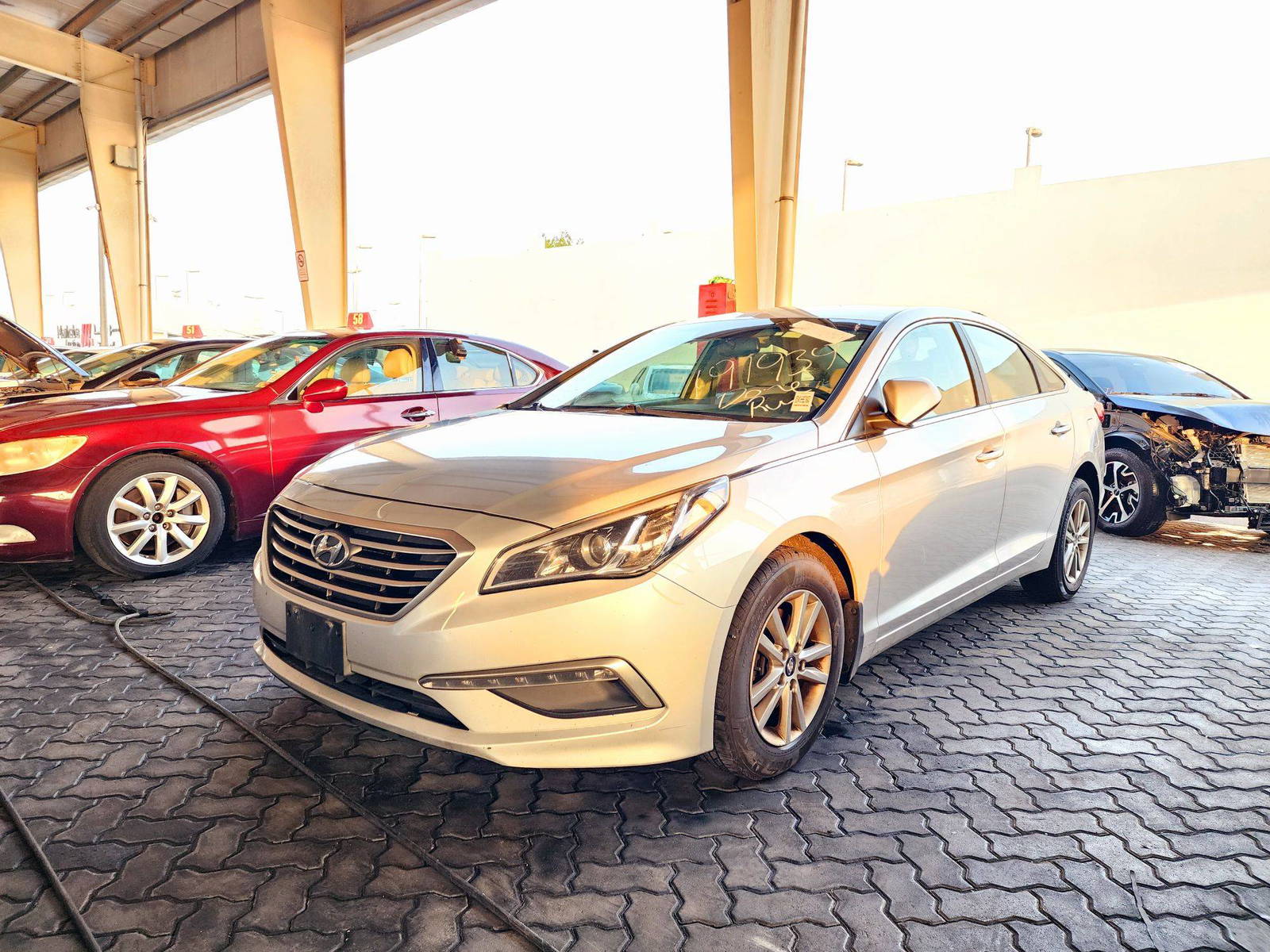 2015 HYUNDAI SONATA — 169808 Miles — Lot 73252784 — Souq - Marhaba Auctions Used Cars - Image 5