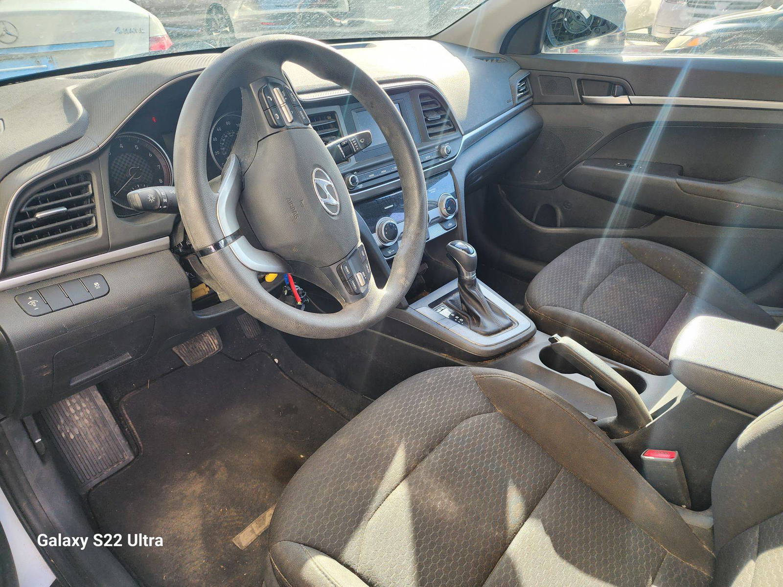 2019 HYUNDAI ELANTRA — 126910 Miles — Lot 73281543 - Marhaba Auctions Used Cars - Image 5