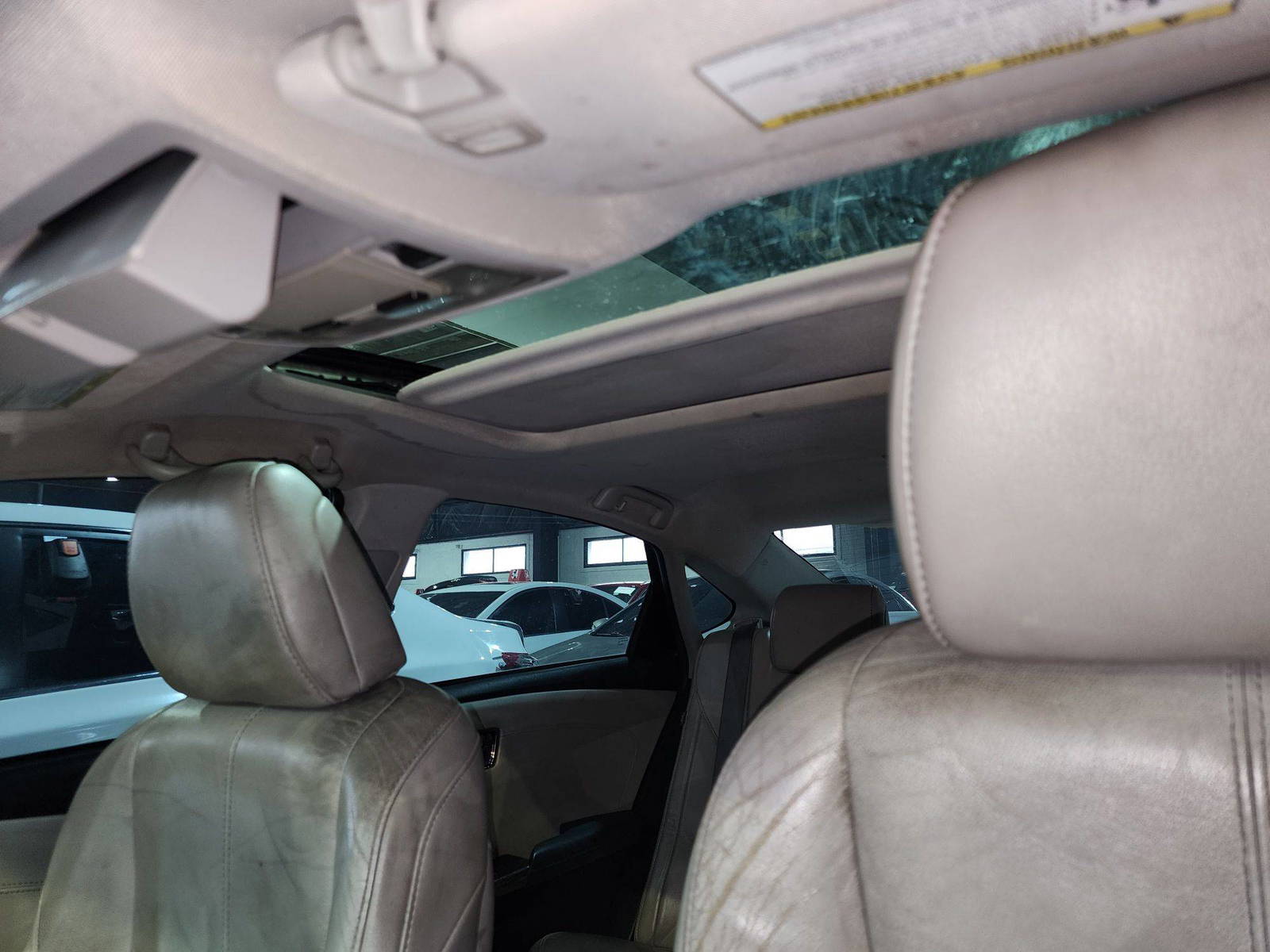 2015 TOYOTA AVALON — 150949 Miles — Lot 215487 — Souq - Marhaba Auctions Used Cars - Image 10