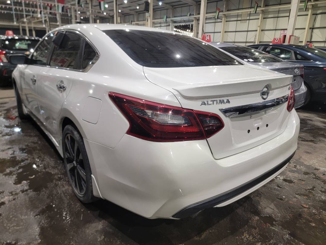 2017 NISSAN ALTIMA — 125233 Miles — Lot 34993412 - Marhaba Auctions Used Cars - Image 11
