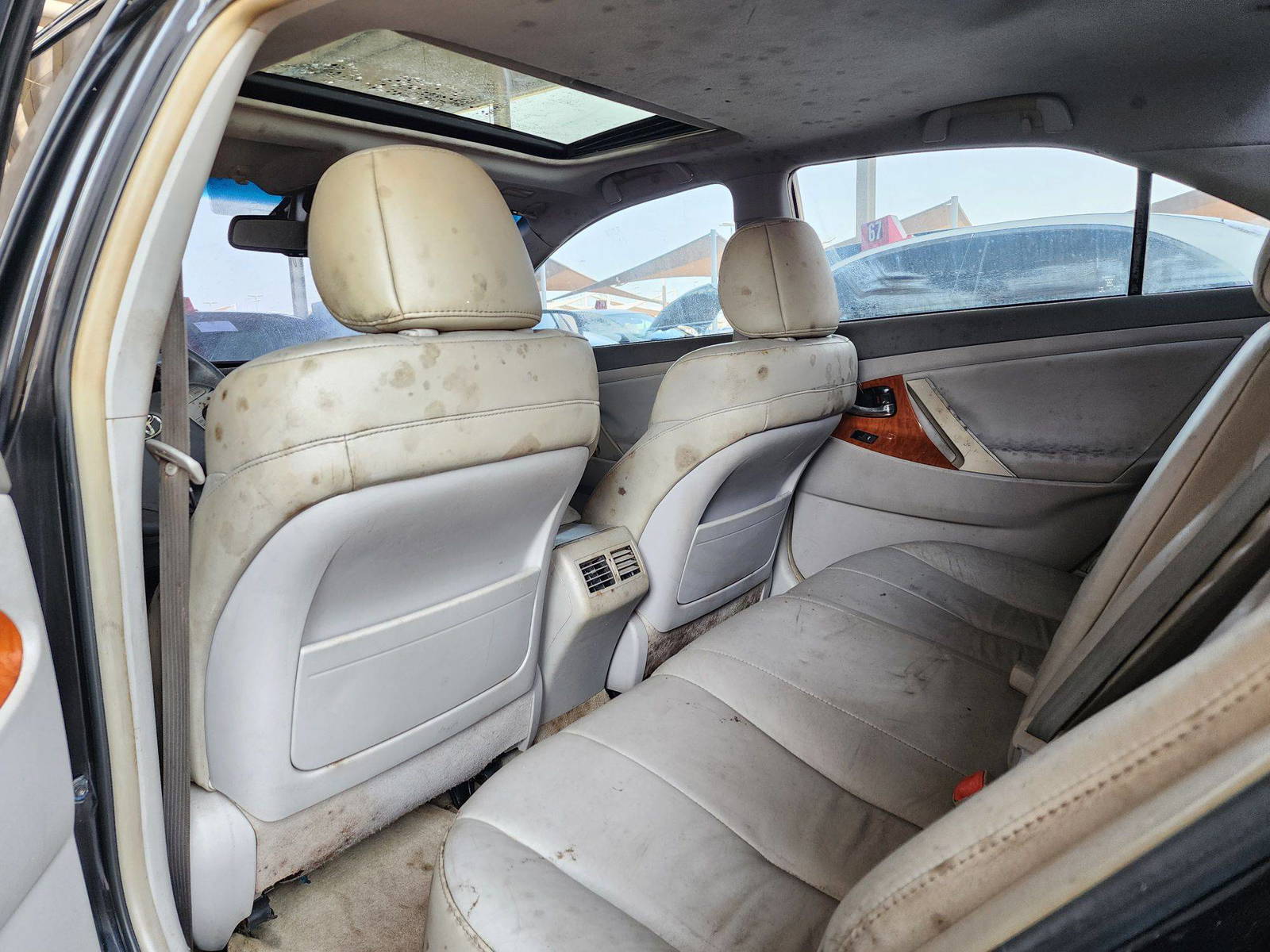 2010 TOYOTA CAMRY — 174396 Miles — Lot 76861323 — Main - Marhaba Auctions Used Cars - Image 6