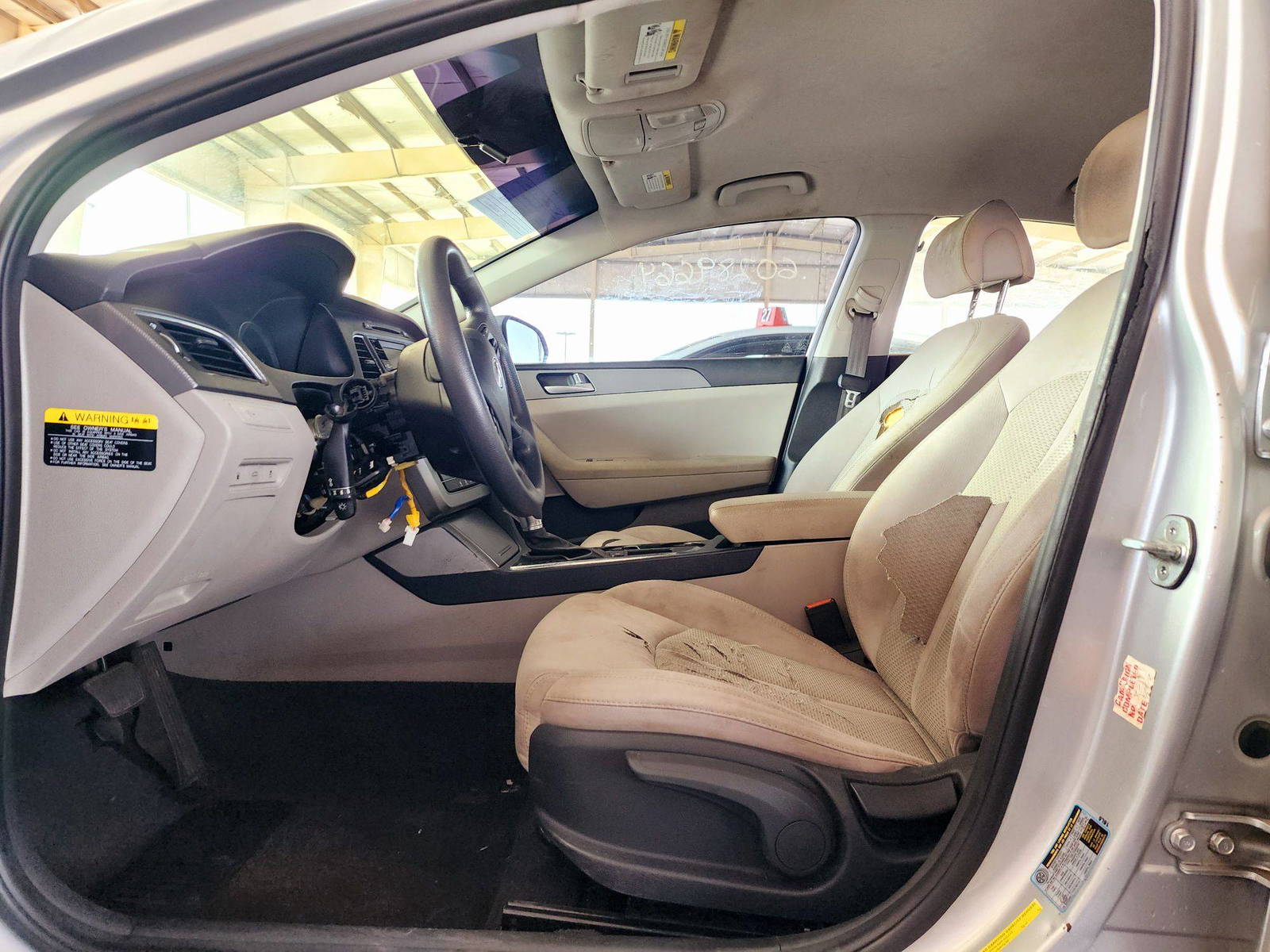 2017 HYUNDAI SONATA — 120441 Miles — Lot 80180 — Souq - Marhaba Auctions Used Cars - Image 8