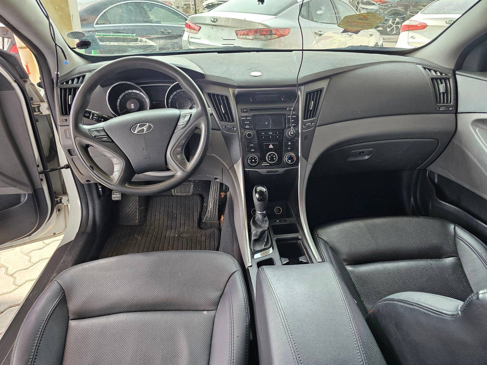 2013 HYUNDAI SONATA — 259433 KM — Lot 481571 — Souq - Marhaba Auctions Used Cars - Image 7