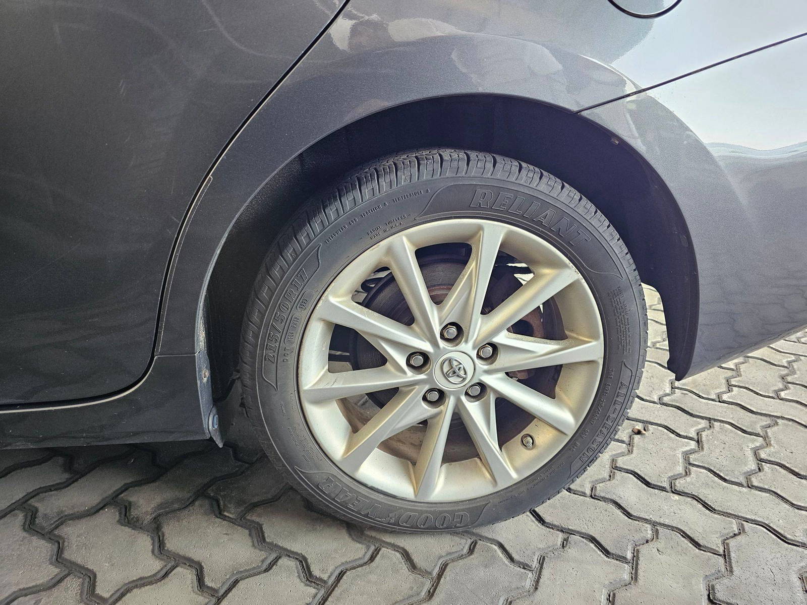 2012 TOYOTA PRIUS V — 211474 Miles — Lot 42529581 — Souq - Marhaba Auctions Used Cars - Image 10