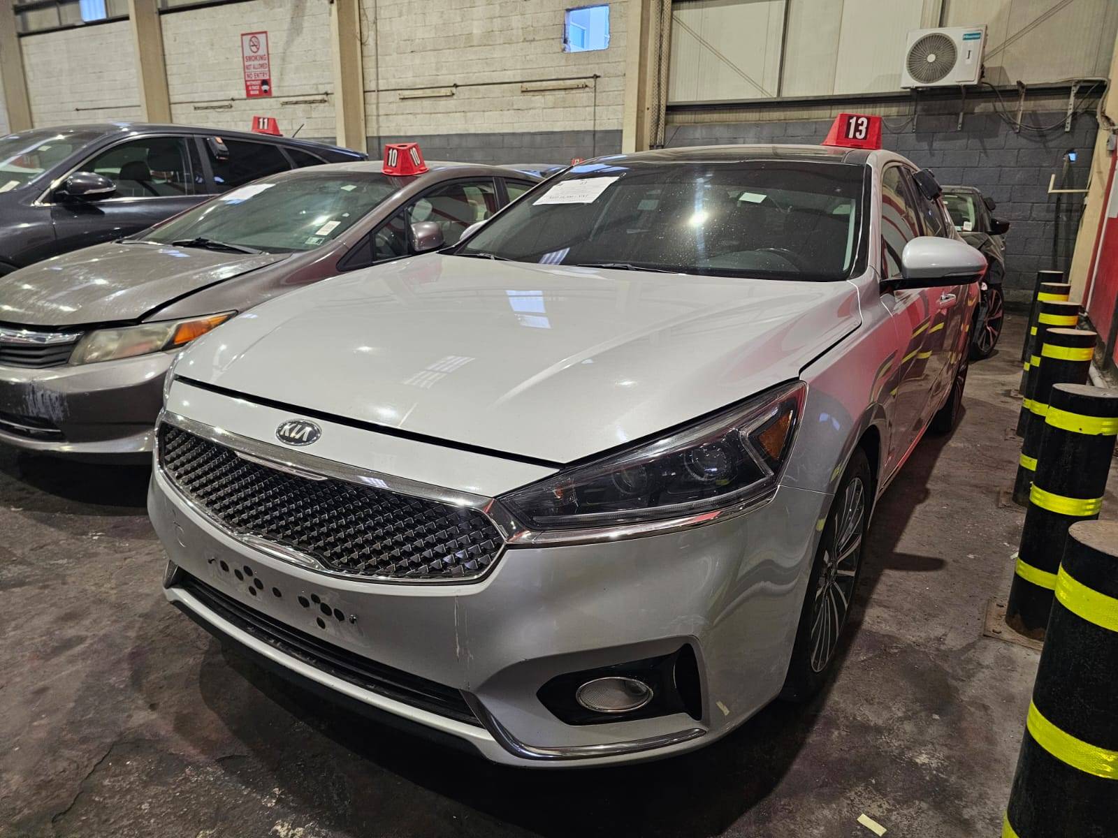 2017 KIA CADENZA — 194646 Miles — Lot 5090077 — Main - Marhaba Auctions Used Cars - Image 3