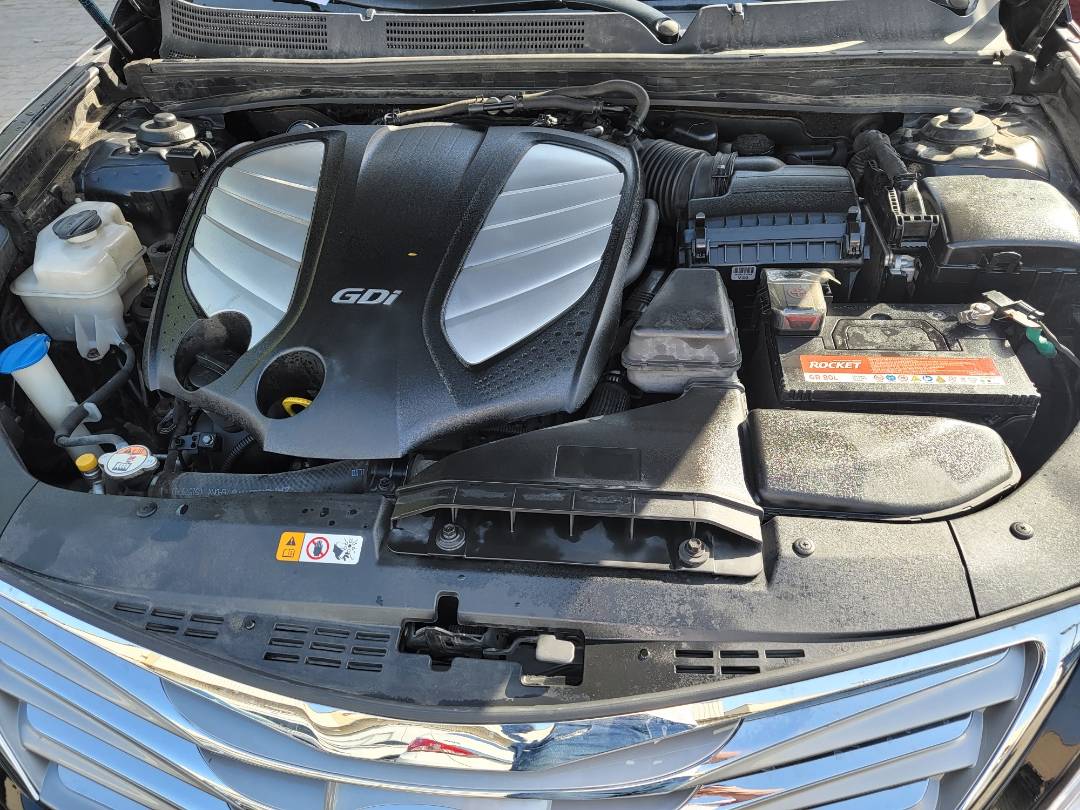 2012 HYUNDAI GRANDEUR — 139074 KM — Lot 117238 — Main - Marhaba Auctions Used Cars - Image 10