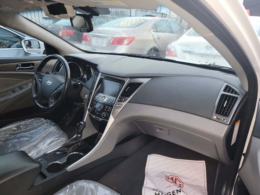 2014 HYUNDAI SONATA — 164525 Miles — Lot A112914 - Marhaba Auctions Used Cars - Image 6