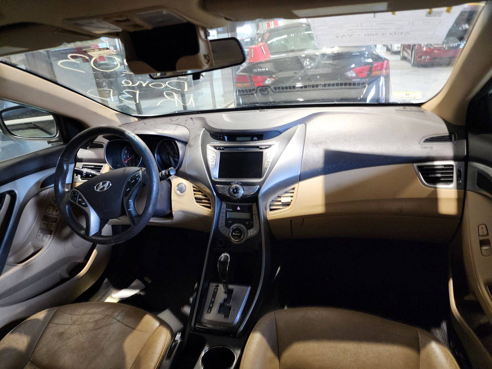 2013 HYUNDAI ELANTRA — 197743 Miles — Lot 82132014 — Al Quoz - Marhaba Auctions Used Cars - Image 8