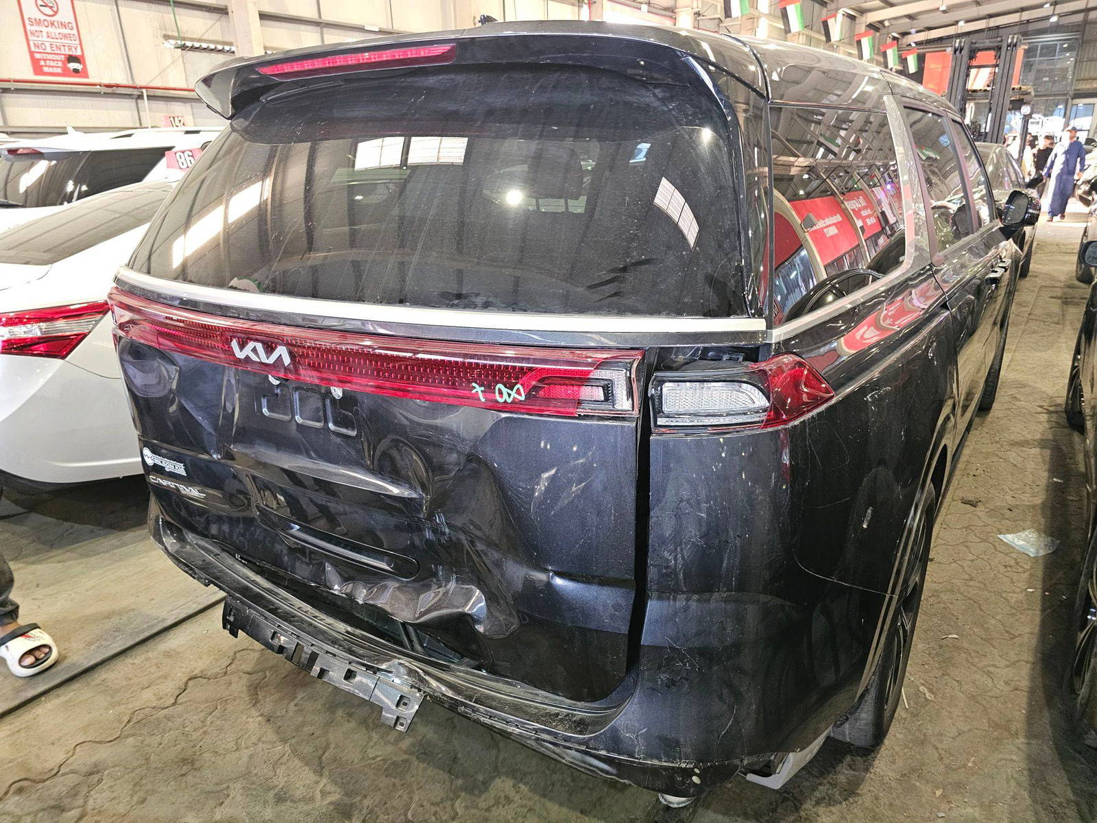 KIA CARNIVAL EX 2023 - Marhaba Auction Used Cars - Image 5