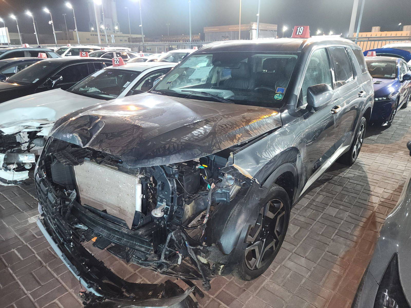 2023 HYUNDAI PALISADE LIMITED — sold — 52203 Miles — Lot PU568782 — Al Sajaa - Marhaba Auctions Used Cars - Image 4