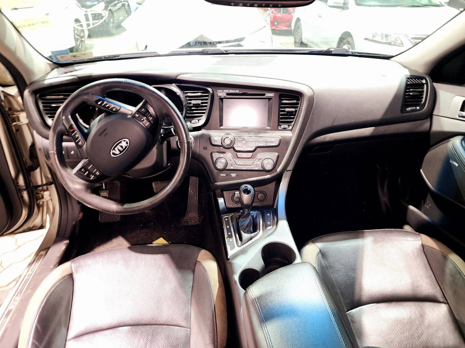 2013 KIA OPTIMA — 198617 Miles — Lot 40404723 — Souq - Marhaba Auctions Used Cars - Image 7