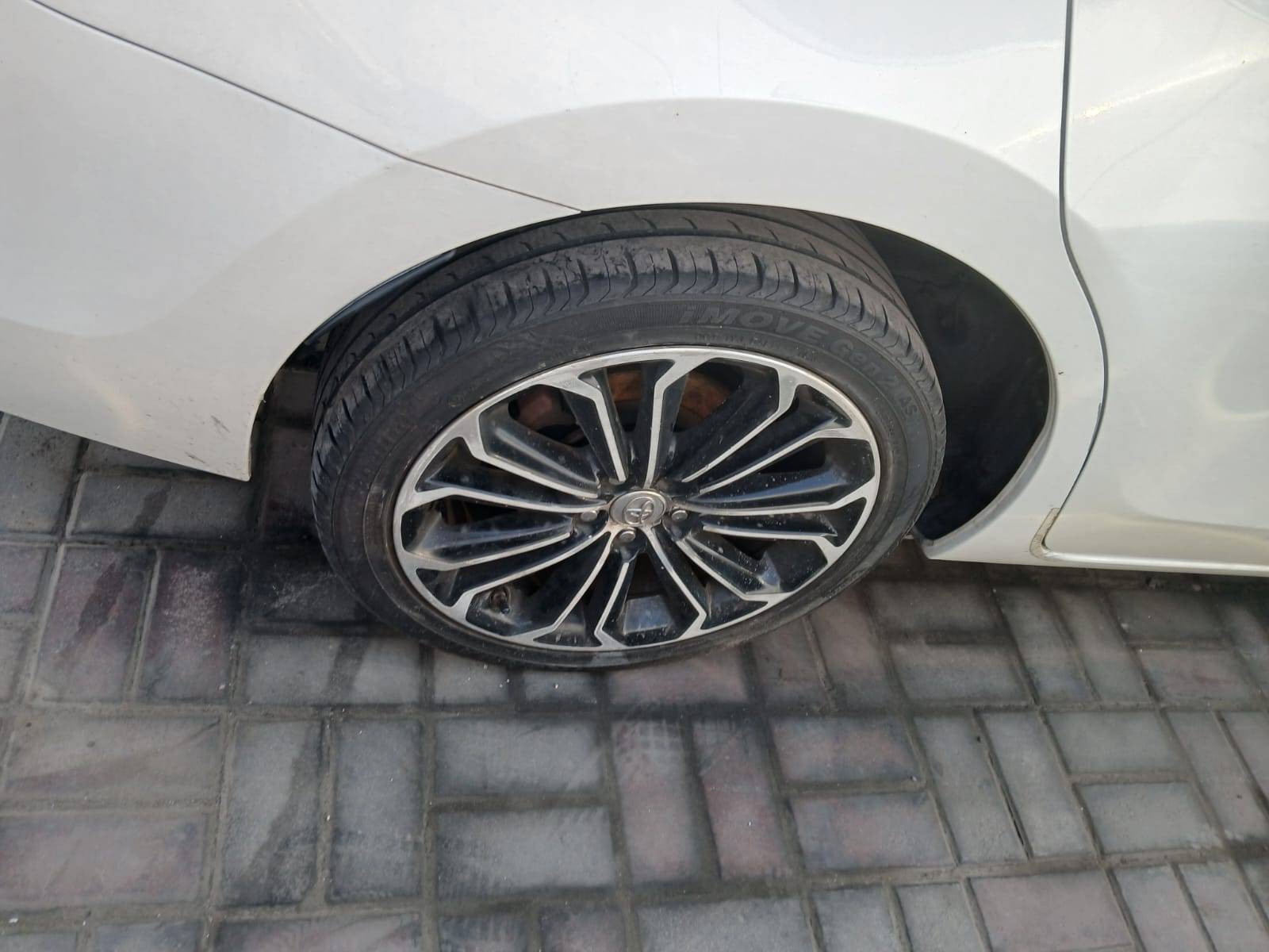 TOYOTA COROLLA 2015 - Marhaba Auction Used Cars - Image 10