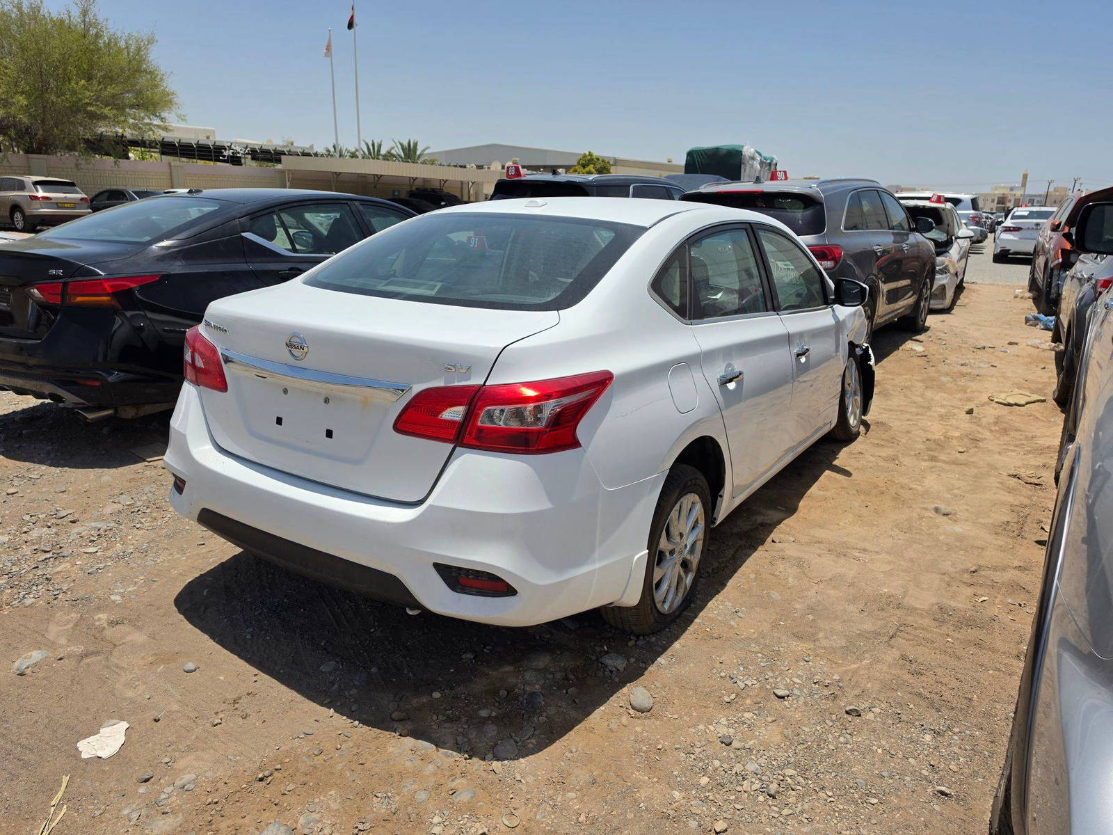 NISSAN SENTRA 2018 - Marhaba Auction Used Cars - Image 5