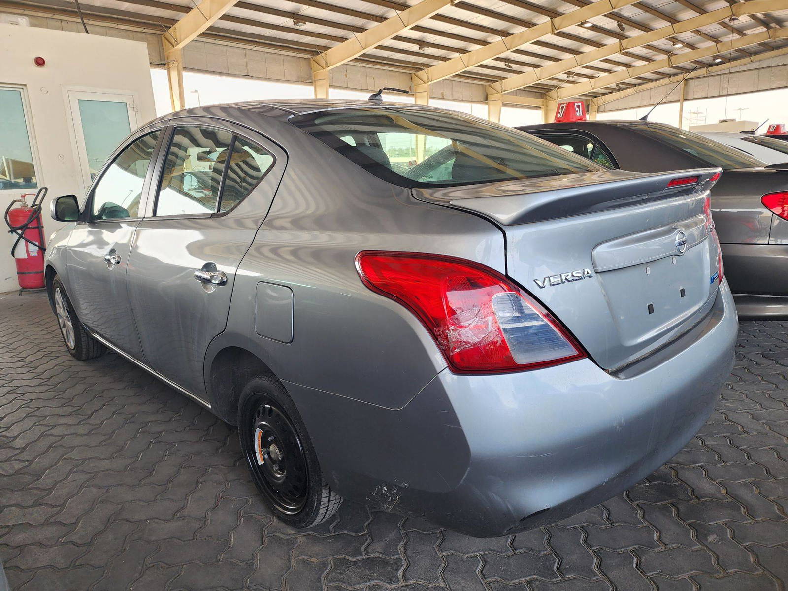 2013 NISSAN VERSA — 142533 Miles — Lot 45627644 — Souq - Marhaba Auctions Used Cars - Image 5