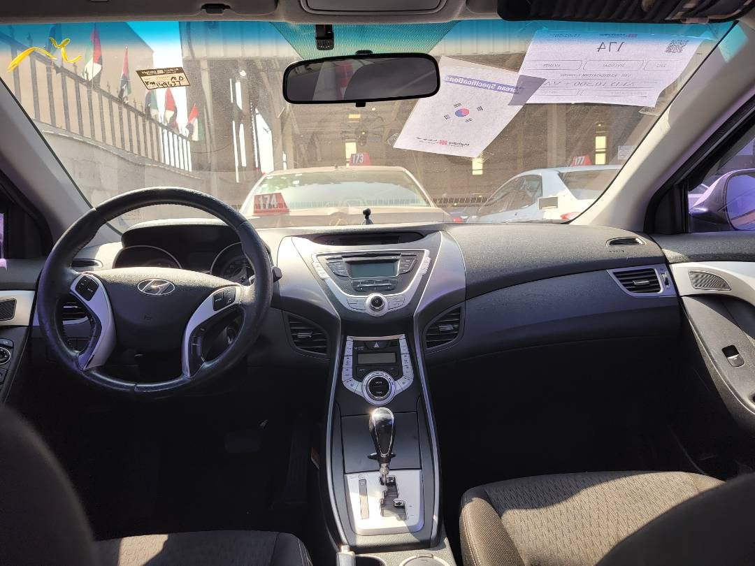 2012 HYUNDAI AVANTE — 149637 KM — Lot 308001 — Main - Marhaba Auctions Used Cars - Image 8
