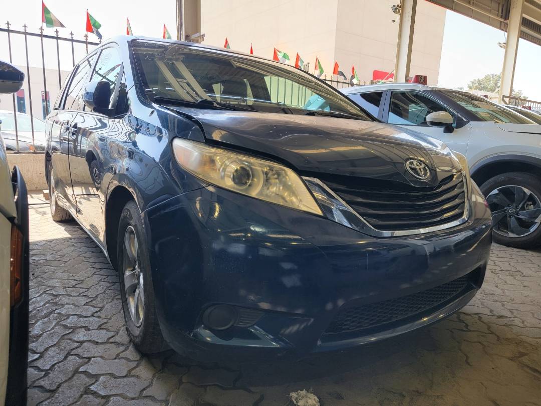 2012 TOYOTA SIENNA — 247740 Miles — Lot 40549789 — Ind. 12 - Marhaba Auctions Used Cars - Image 5