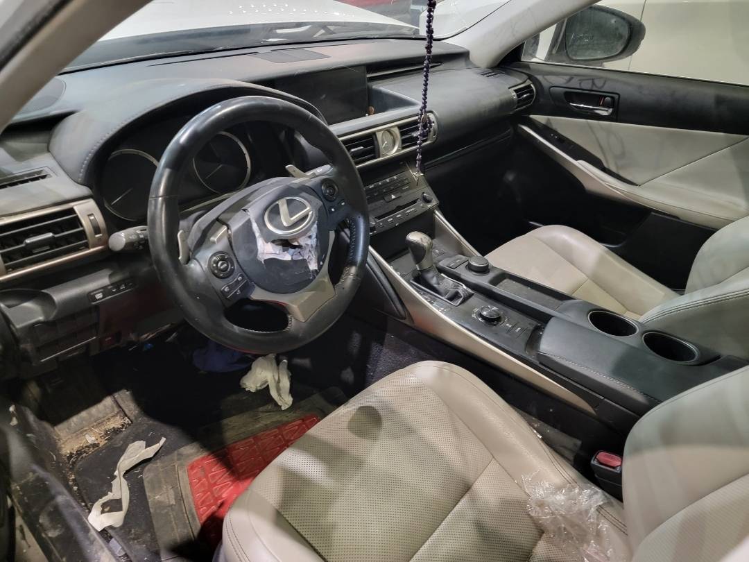 2014 LEXUS IS 250 — 150672 Miles — Lot E5040728 — Main - Marhaba Auctions Used Cars - Image 8