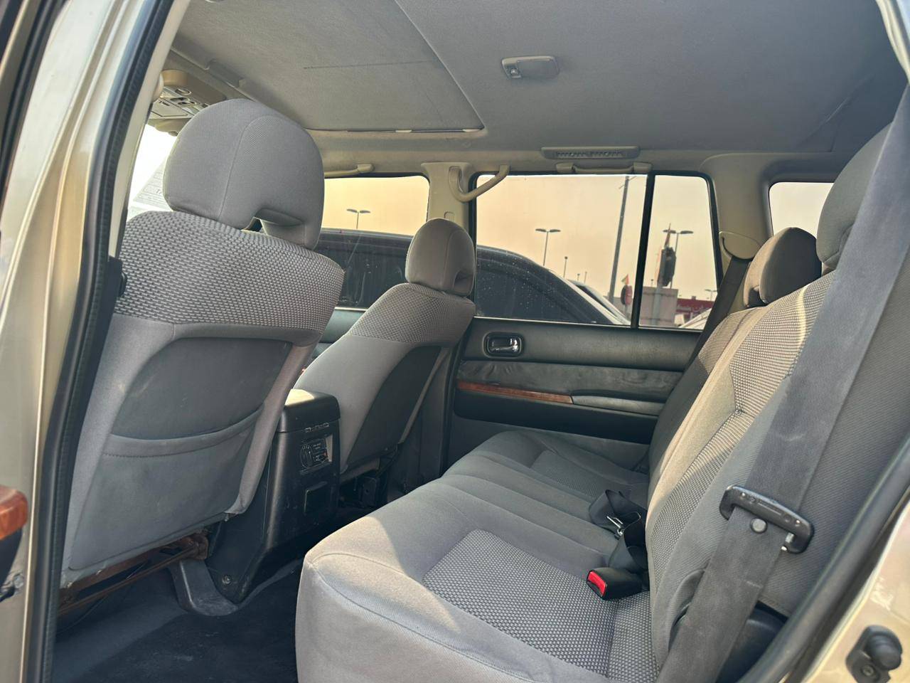 2010 NISSAN PATROL — 293717 KM — Lot X580904 — Souq - Marhaba Auctions Used Cars - Image 7