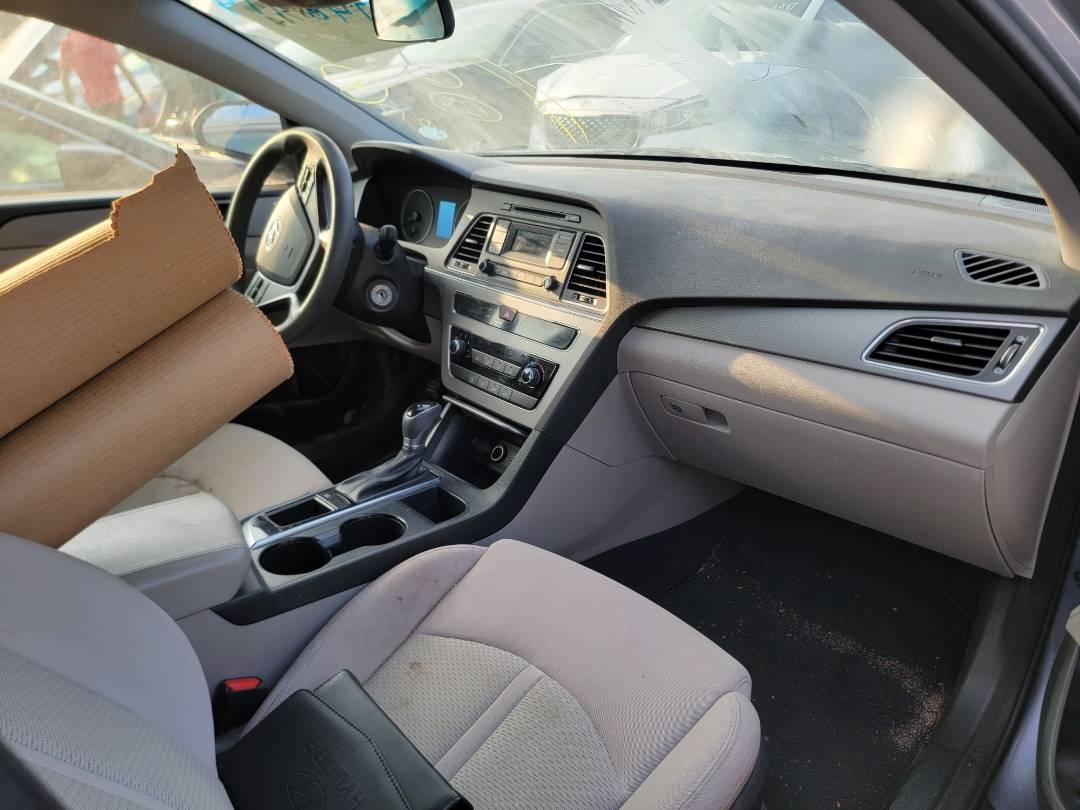 2015 HYUNDAI SONATA — 166175 Miles — Lot 37748714 - Marhaba Auctions Used Cars - Image 6