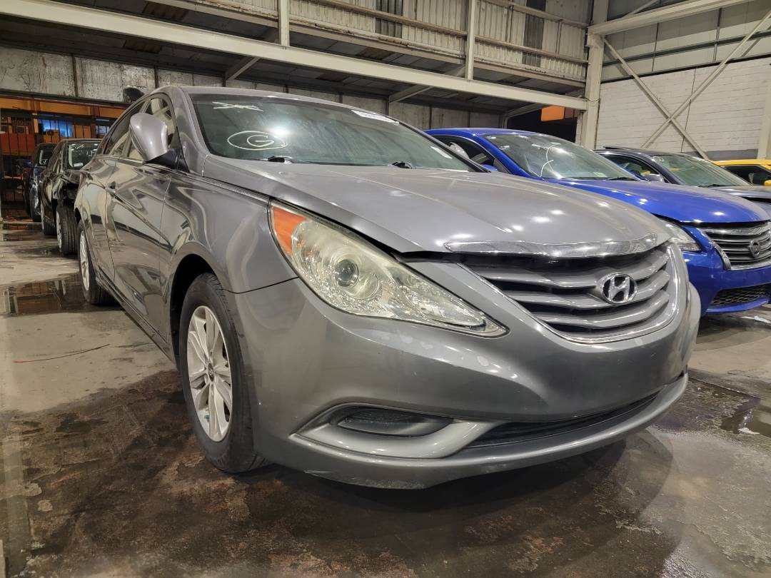 2012 HYUNDAI SONATA — 182755 Miles — Lot H467669 — Main - Marhaba Auctions Used Cars - Image 5