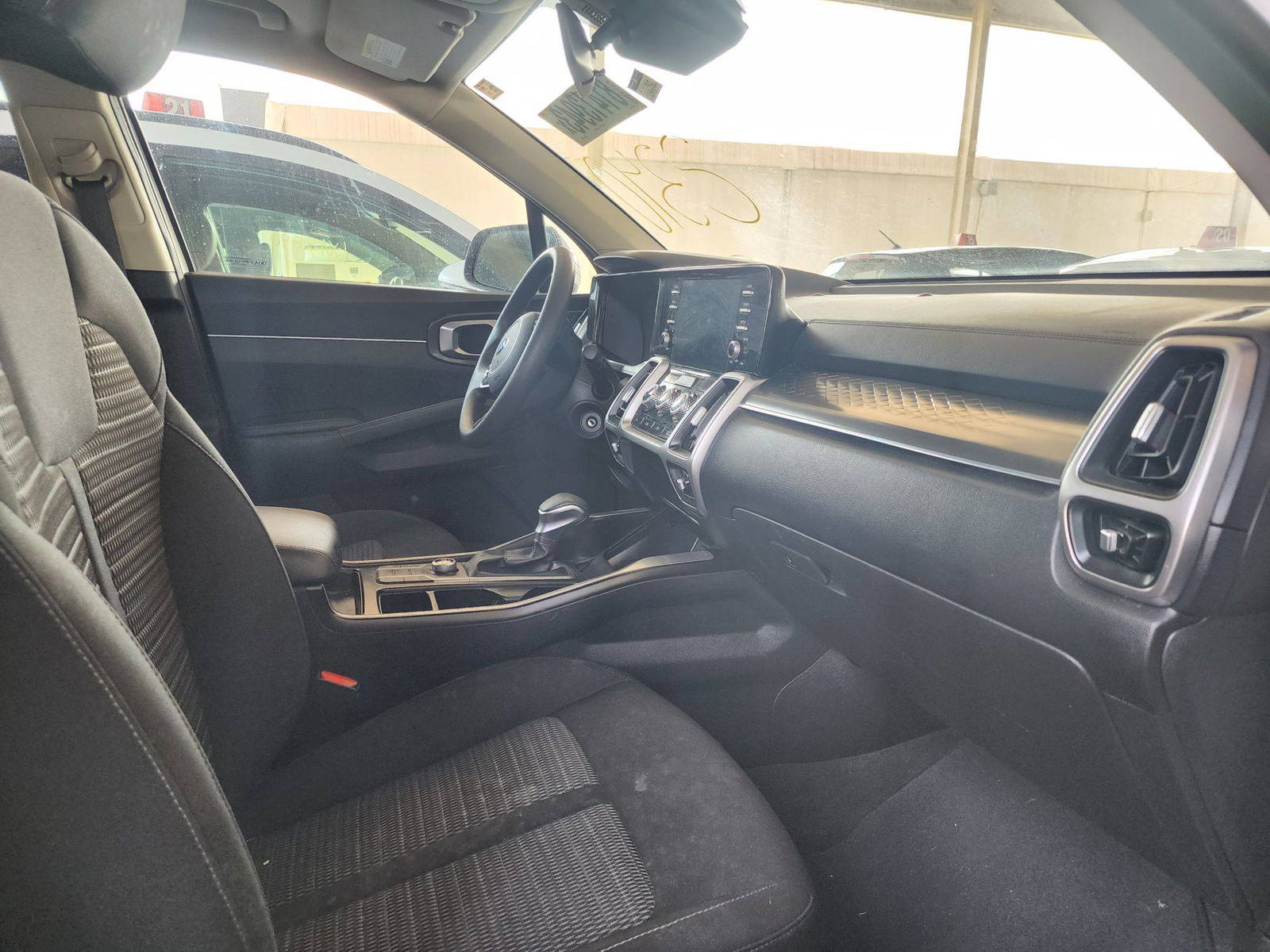 2021 KIA SORENTO — 68827 Miles — Lot 81413943 — Souq - Marhaba Auctions Used Cars - Image 7