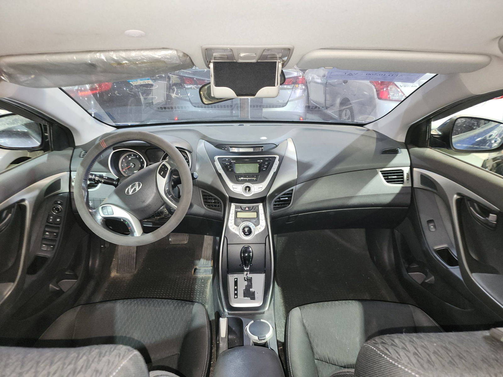 2012 HYUNDAI AVANTE — 189821 KM — Lot 319357 — Souq - Marhaba Auctions Used Cars - Image 8