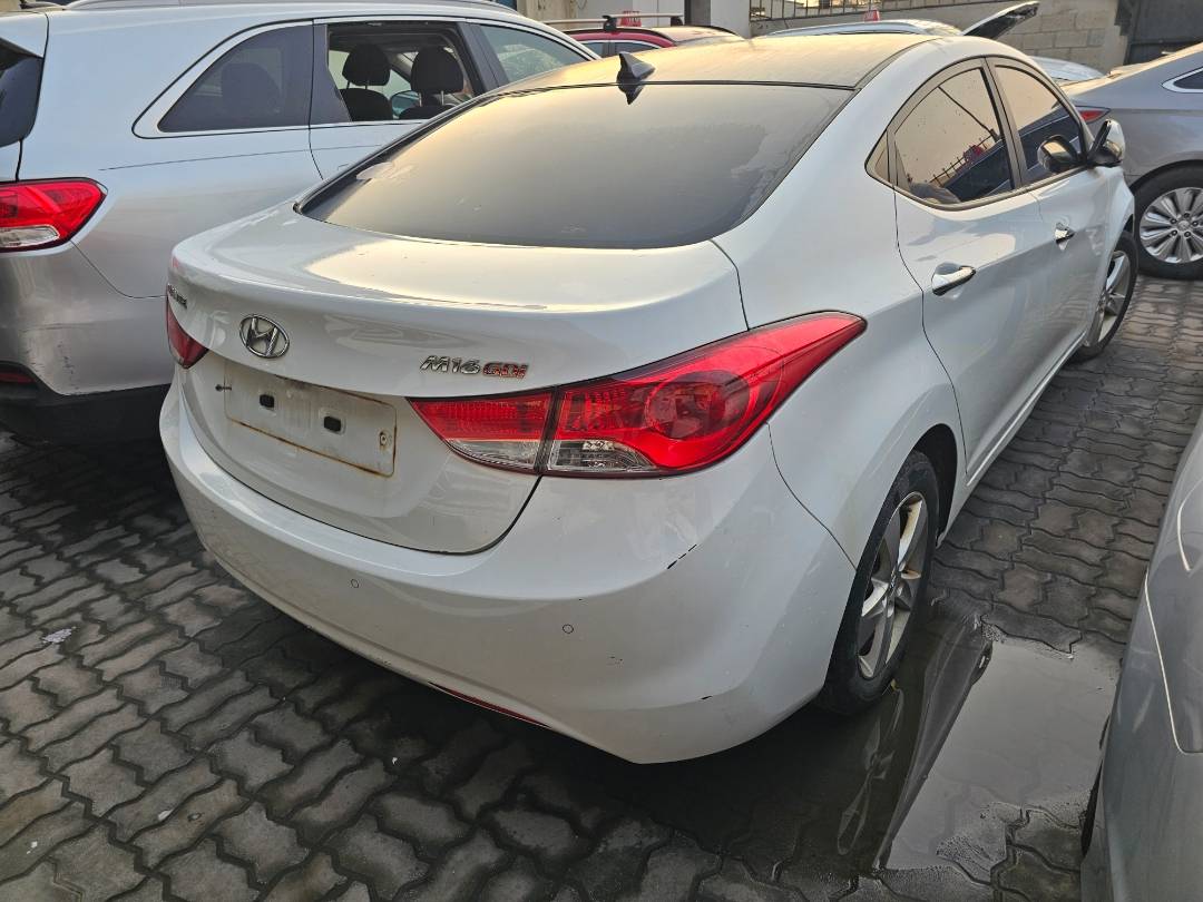 2012 HYUNDAI AVANTE — 164712 KM — Lot 180892 — Main - Marhaba Auctions Used Cars - Image 3