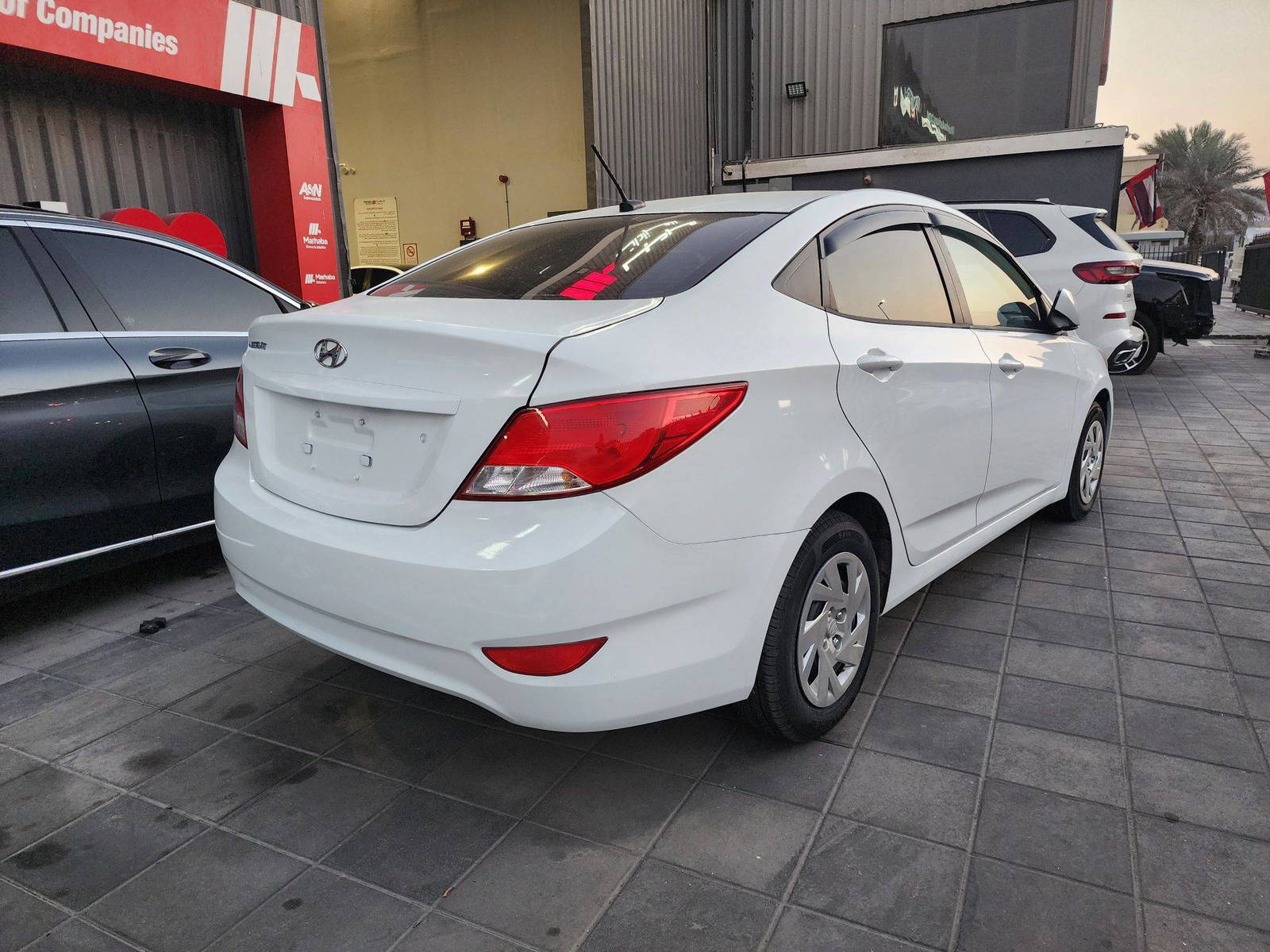 2016 HYUNDAI ACCENT — 140144 Miles — Lot 004054 — Al Quoz - Marhaba Auctions Used Cars - Image 6
