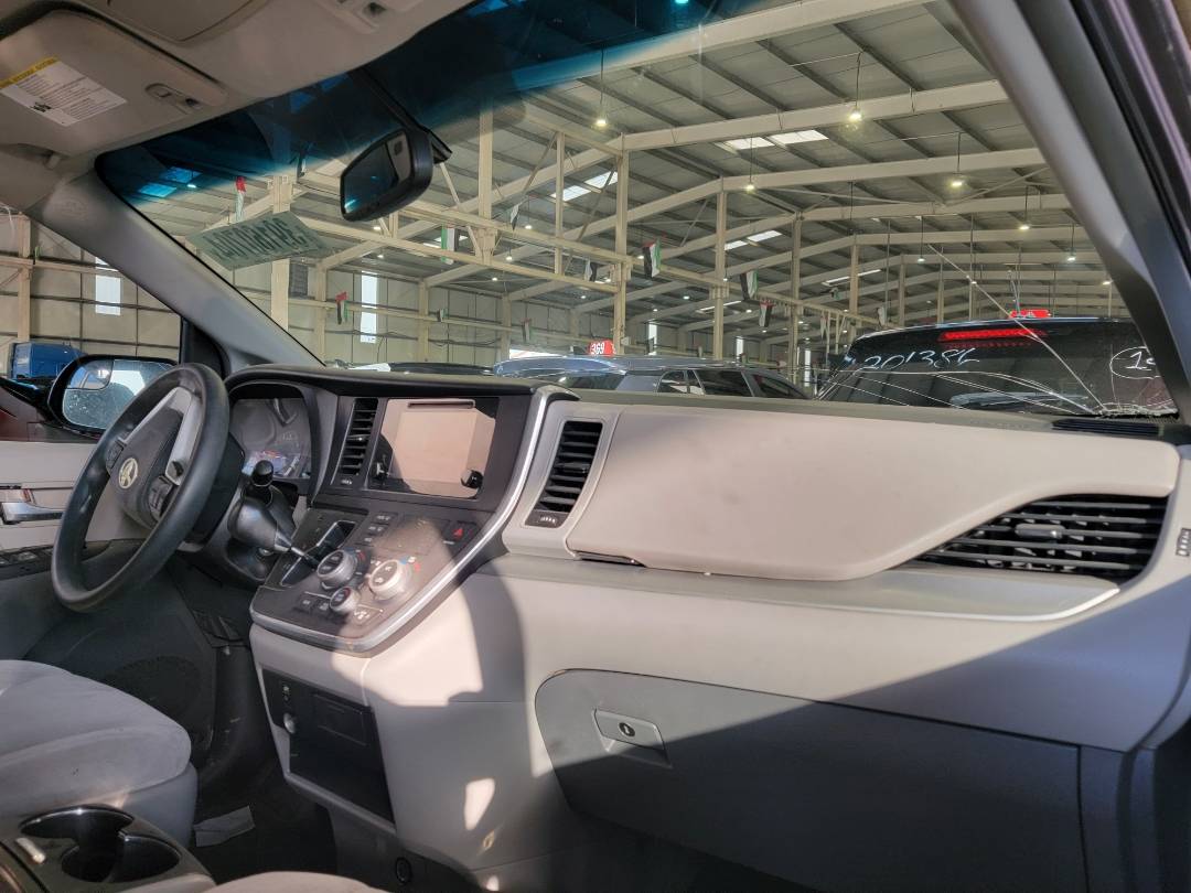2015 TOYOTA SIENNA — 170260 Miles — Lot S591435 - Marhaba Auctions Used Cars - Image 5
