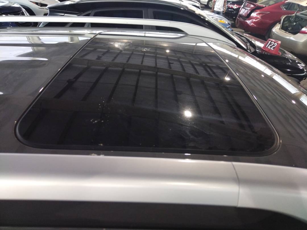 2020 HYUNDAI VENUE SEL — 95256 Miles — Lot 37399484 - Marhaba Auctions Used Cars - Image 8