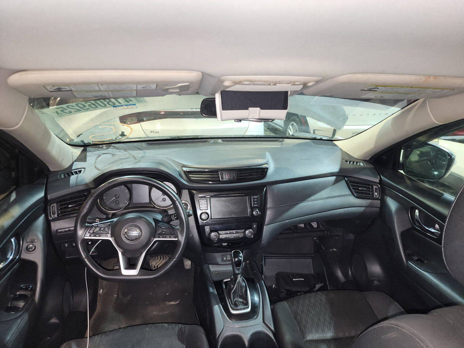 2019 NISSAN ROGUE — 158307 Miles — Lot 41806925 — Al Quoz - Marhaba Auctions Used Cars - Image 8