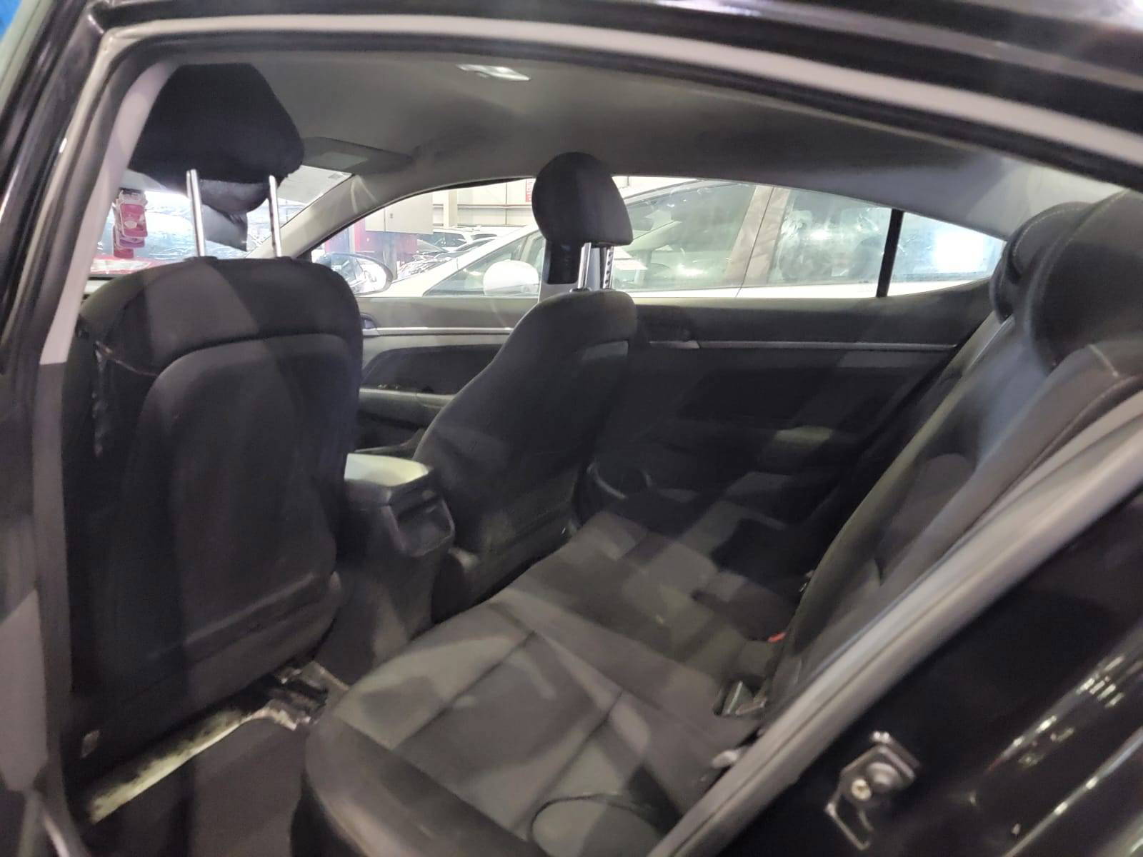 HYUNDAI ELANTRA 2017 - Marhaba Auction Used Cars - Image 8