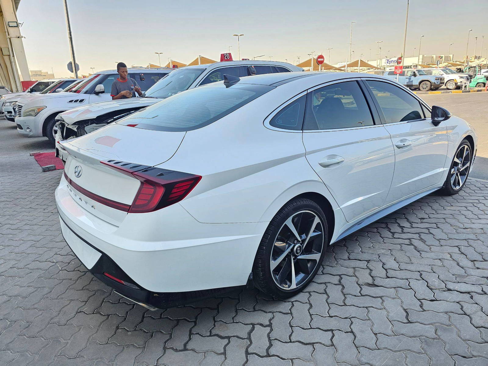 HYUNDAI SONATA 2023 - Marhaba Auction Used Cars - Image 4