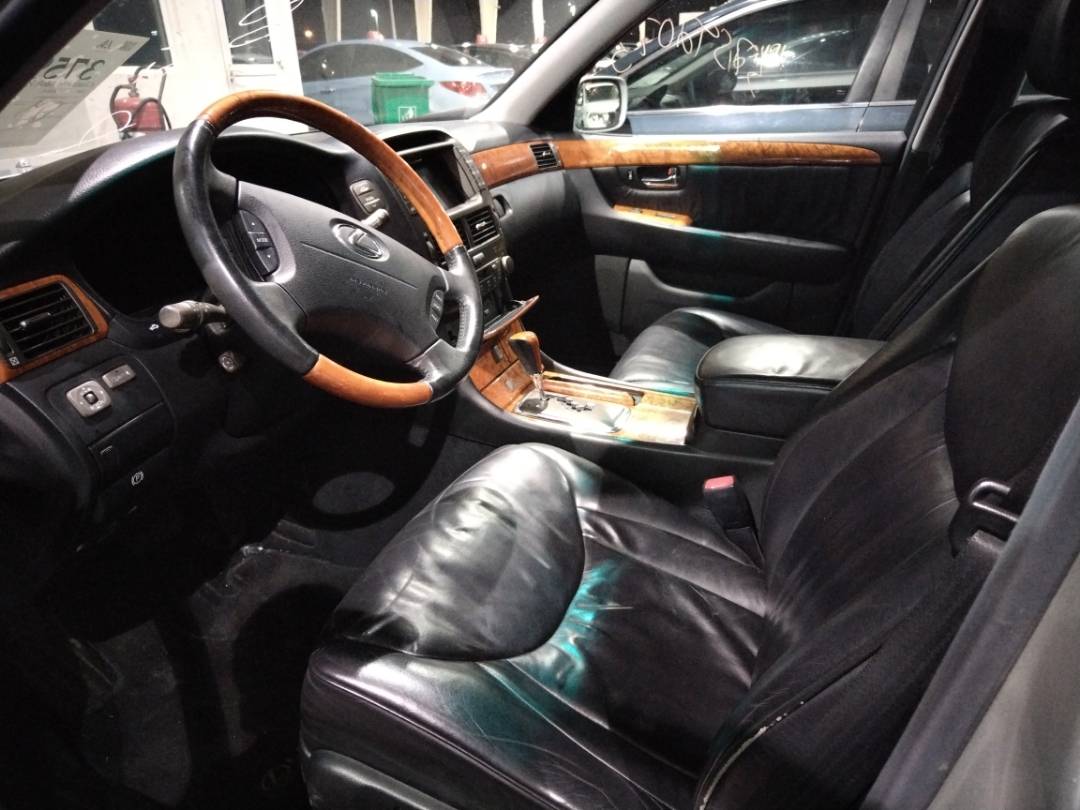 2002 LEXUS LS 430 — 186042 Miles — Lot 37592073 - Marhaba Auctions Used Cars - Image 9