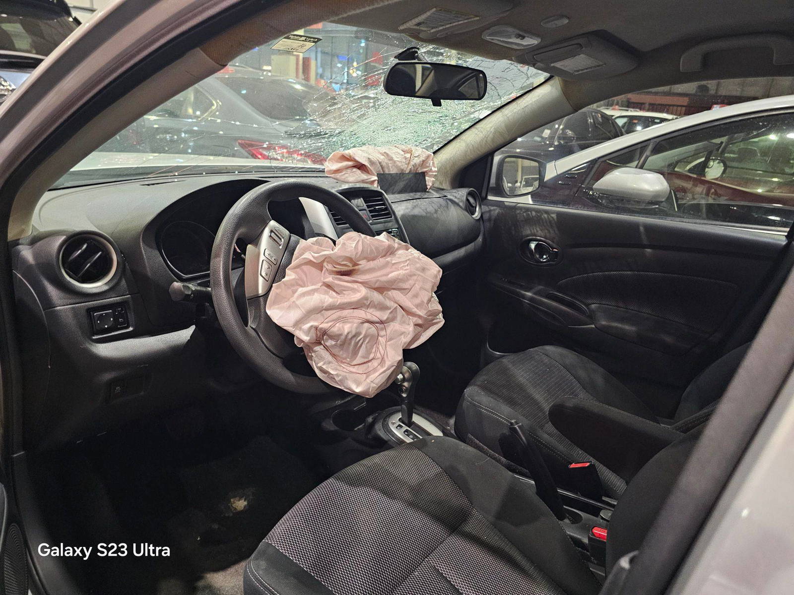NISSAN VERSA 2017 - Marhaba Auction Used Cars - Image 7
