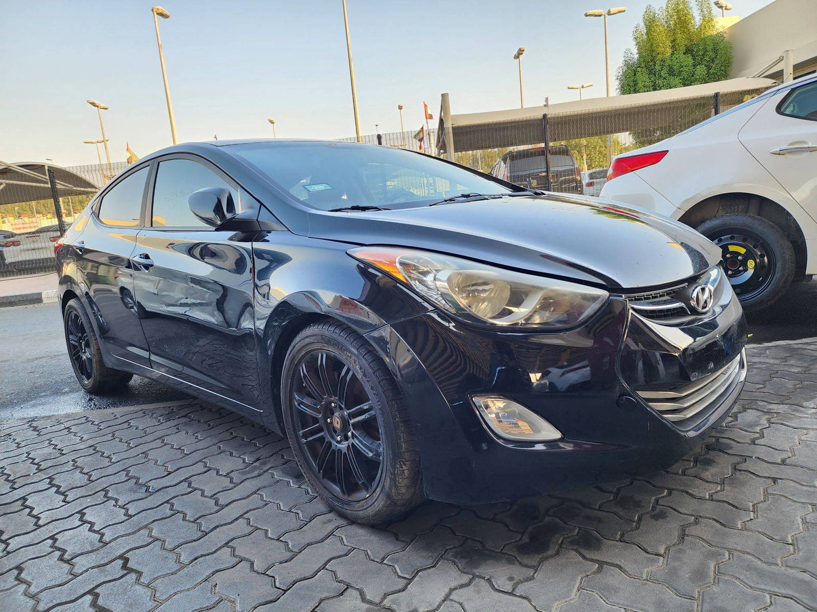 2011 HYUNDAI ELANTRA — 107031 Miles — Lot 43395423 — Souq - Marhaba Auctions Used Cars - Image 4