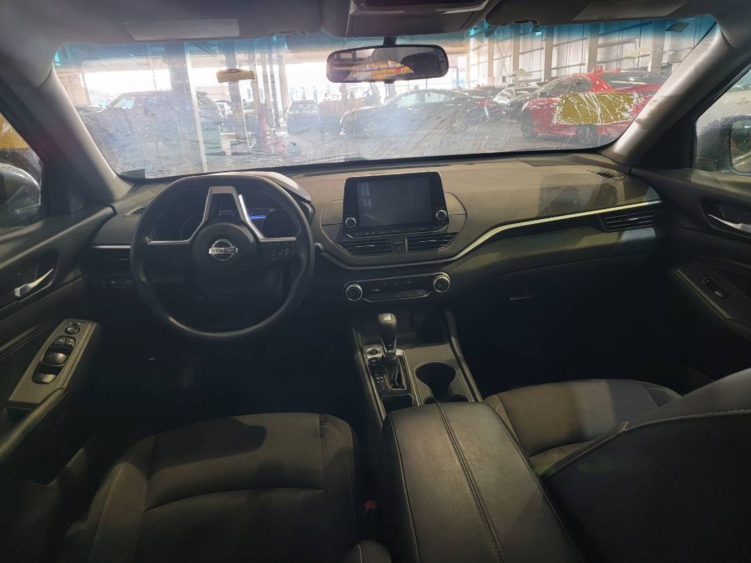2020 NISSAN ALTIMA — 67677 Miles — Lot 37570162 — Main - Marhaba Auctions Used Cars - Image 8