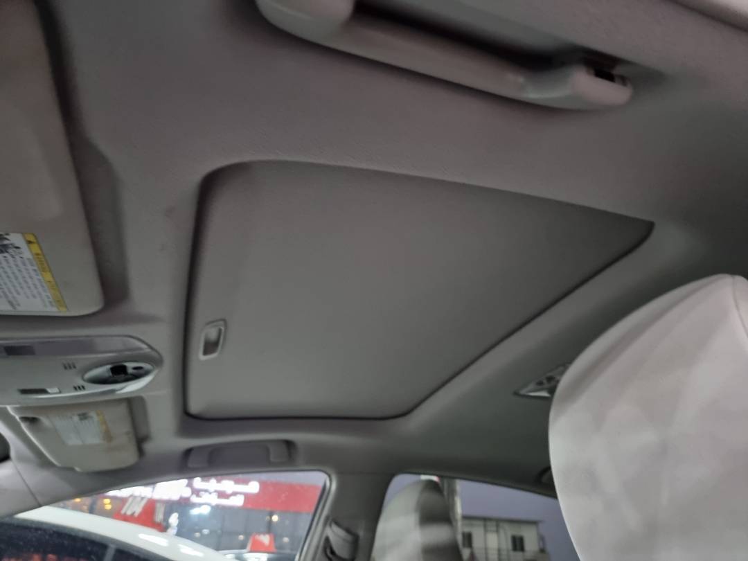 2015 TOYOTA PRIUS — 256146 Miles — Lot 892761 — Ind. 12 - Marhaba Auctions Used Cars - Image 8