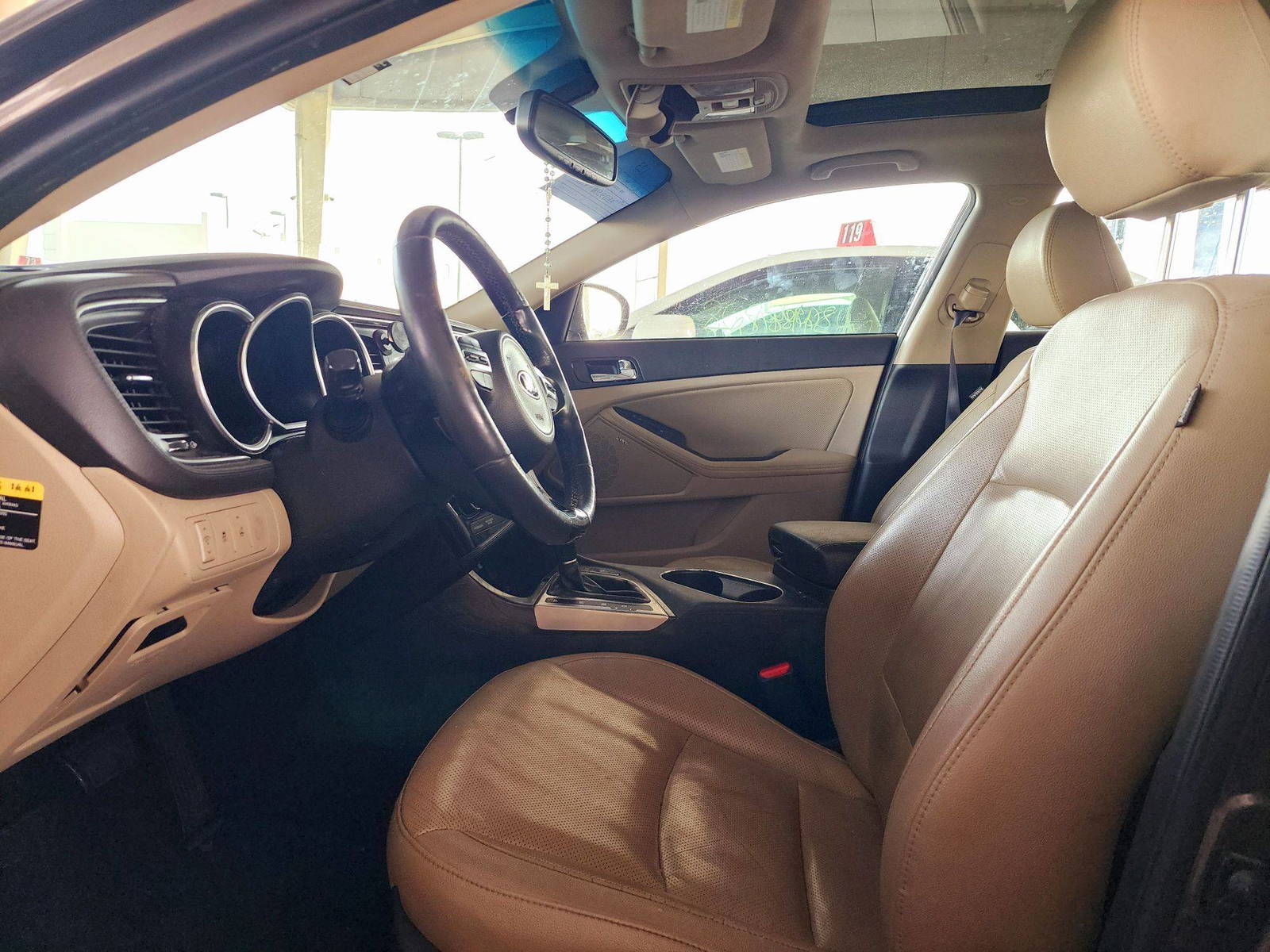 2014 KIA OPTIMA — 80210 Miles — Lot 918377 — Souq - Marhaba Auctions Used Cars - Image 9