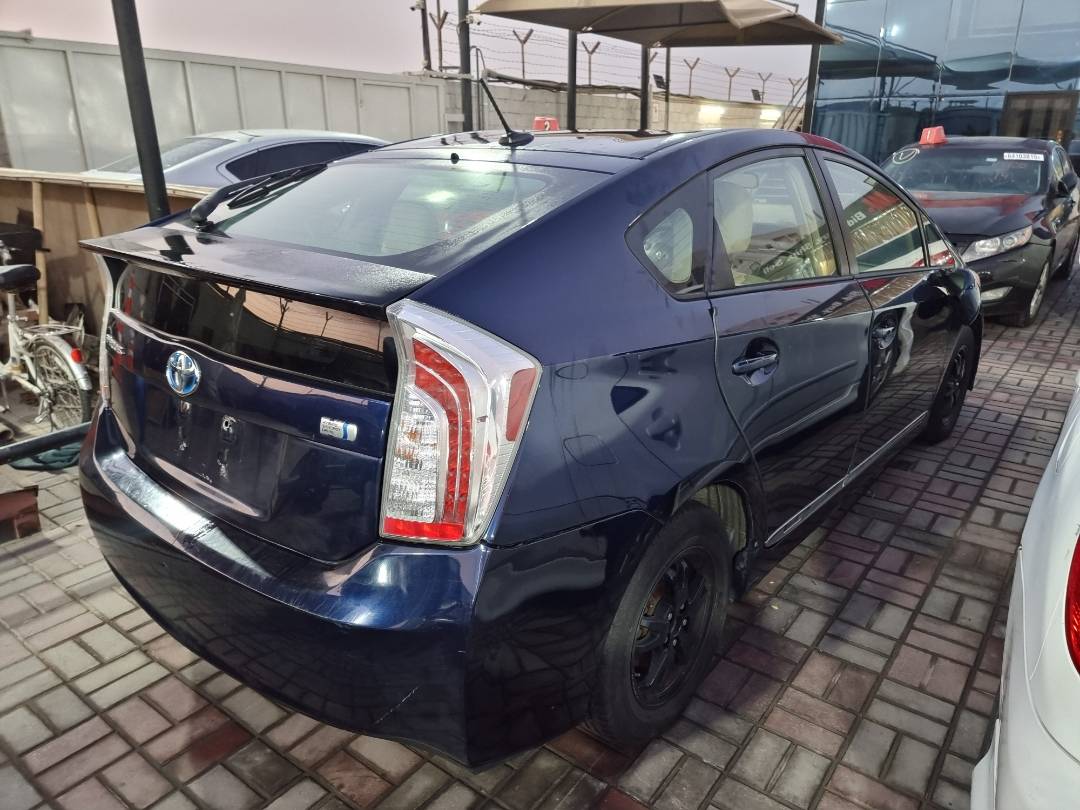 2012 TOYOTA PRIUS — 251945 Miles — Lot 573741 — Ind. 12 - Marhaba Auctions Used Cars - Image 4