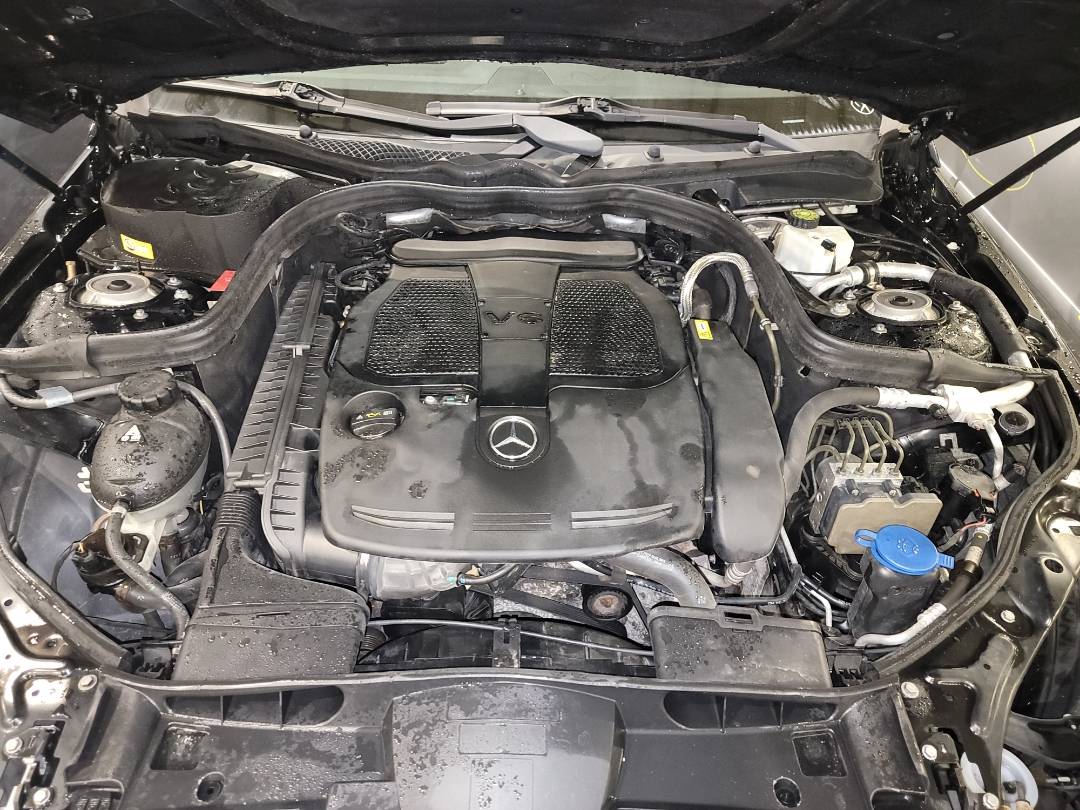 2014 MERCEDES BENZ E 350 — 167004 Miles — Lot 37160434 - Marhaba Auctions Used Cars - Image 11