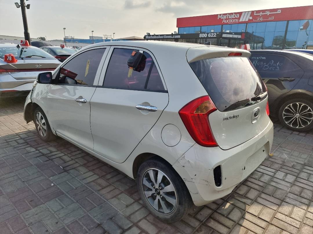 2015 KIA MORNING — 123100 KM — Lot 840520 — Souq - Marhaba Auctions Used Cars - Image 4