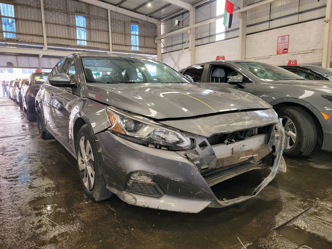 2019 NISSAN ALTIMA — 118732 Miles — Lot 2343 — Main - Marhaba Auctions Used Cars - Image 4