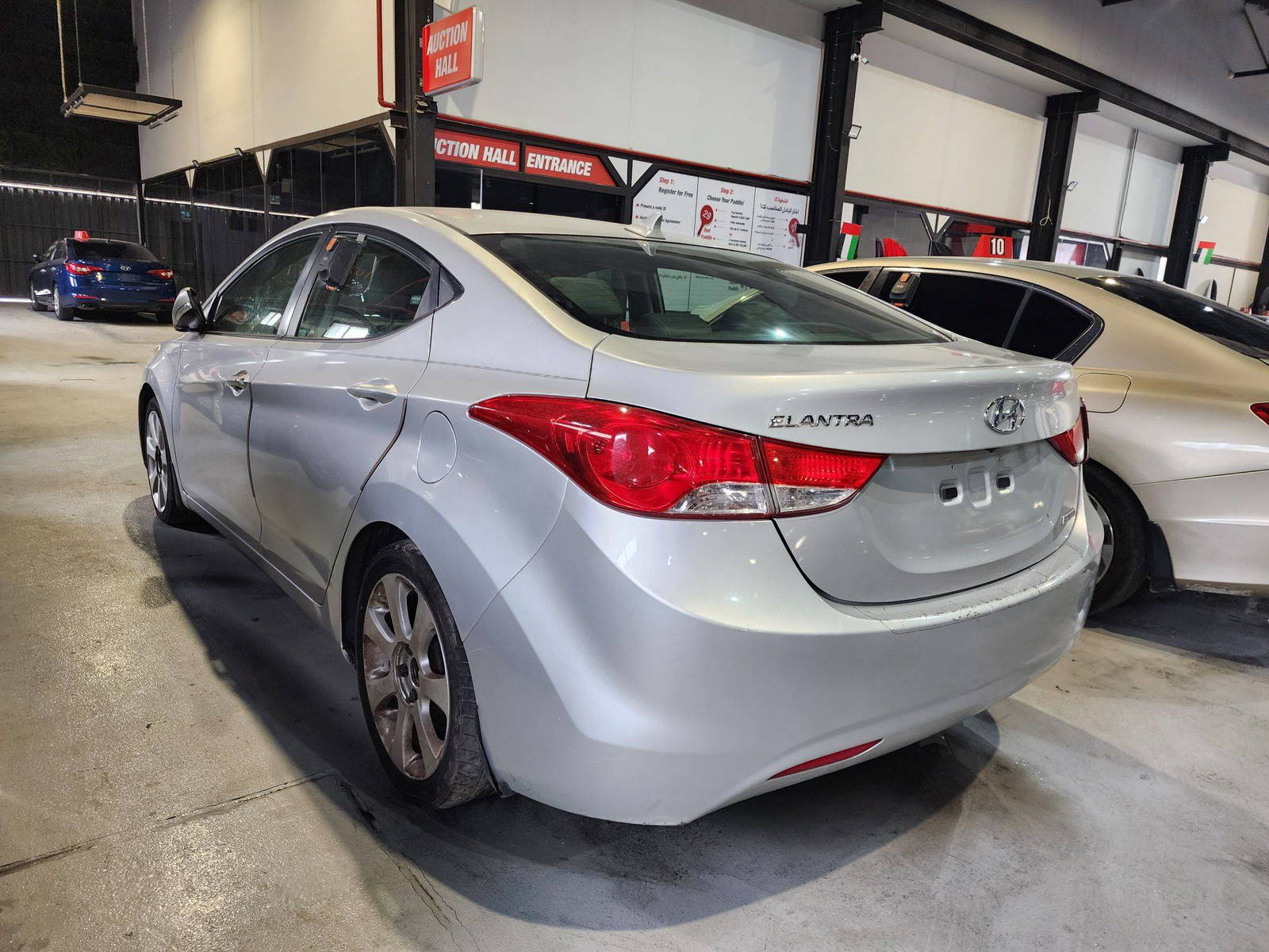 2013 HYUNDAI ELANTRA — 193833 Miles — Lot 31736 — Al Quoz - Marhaba Auctions Used Cars - Image 5