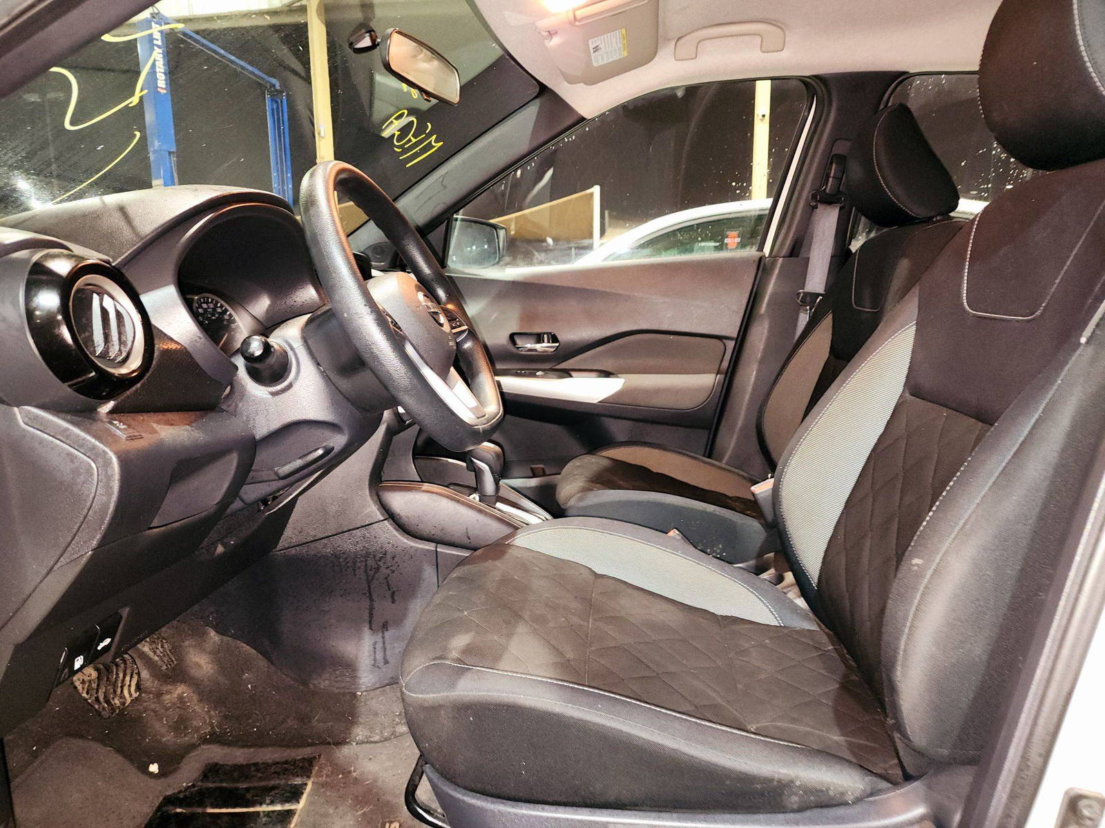 2019 NISSAN KICKS — 56205 KM — Lot 545234 — Souq - Marhaba Auctions Used Cars - Image 8